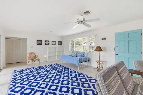 528 Ralph Street Siesta Key FL 34242