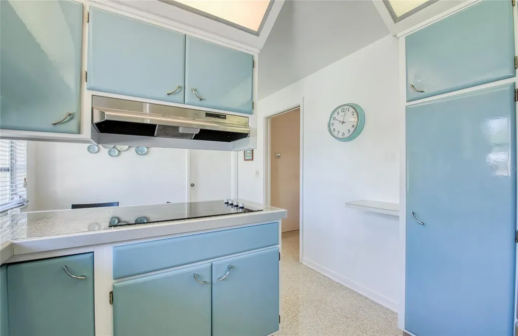 1631 Chateau Drive Clearwater FL 33756