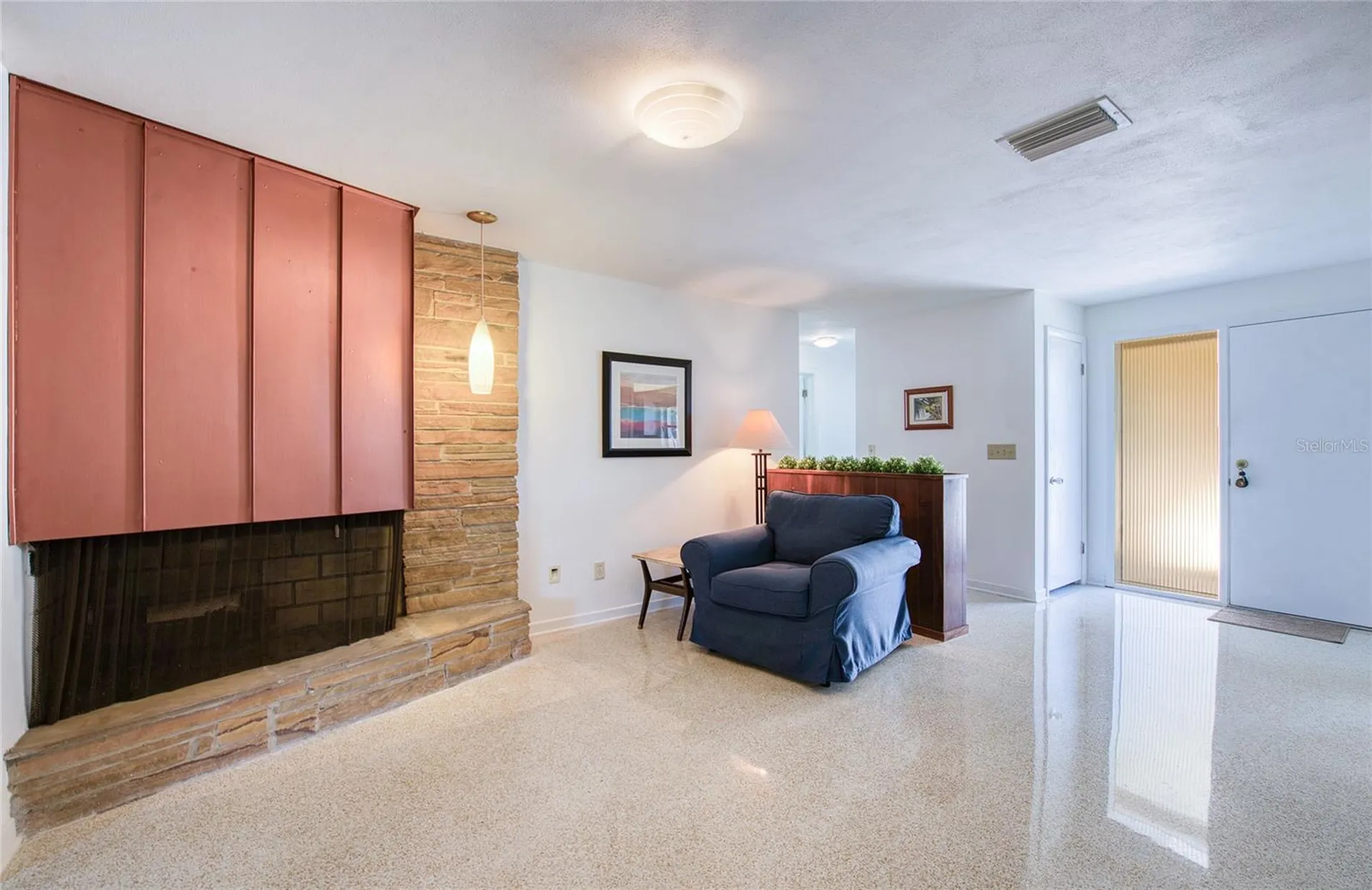 1631 Chateau Drive Clearwater FL 33756