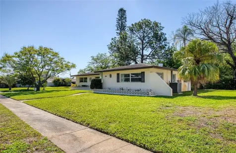 1631 Chateau Drive Clearwater FL 33756