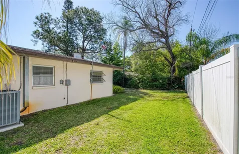 1631 Chateau Drive Clearwater FL 33756
