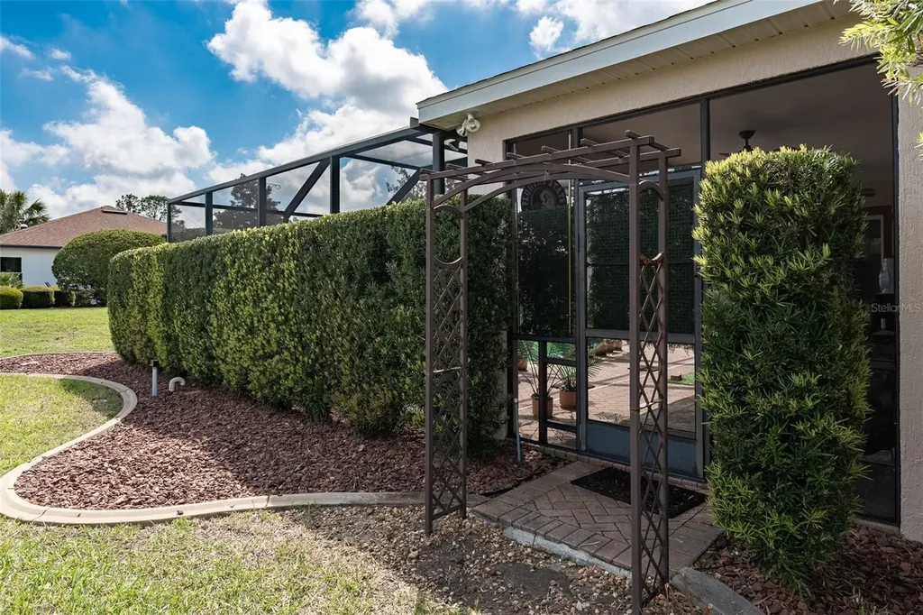 15681 SW 16th Terrace Ocala FL 34473