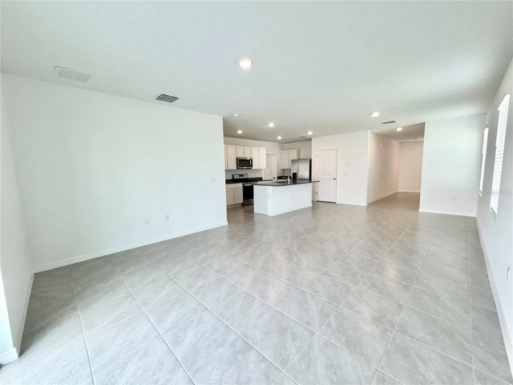 35629 Kinsey Point Zephyrhills FL 33541