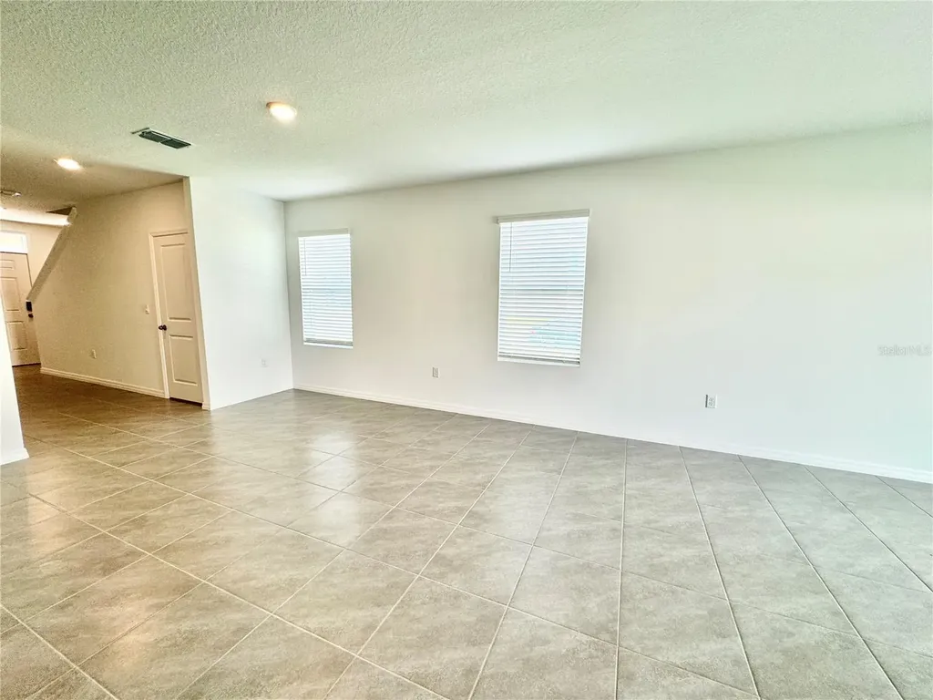 35629 Kinsey Point Zephyrhills FL 33541