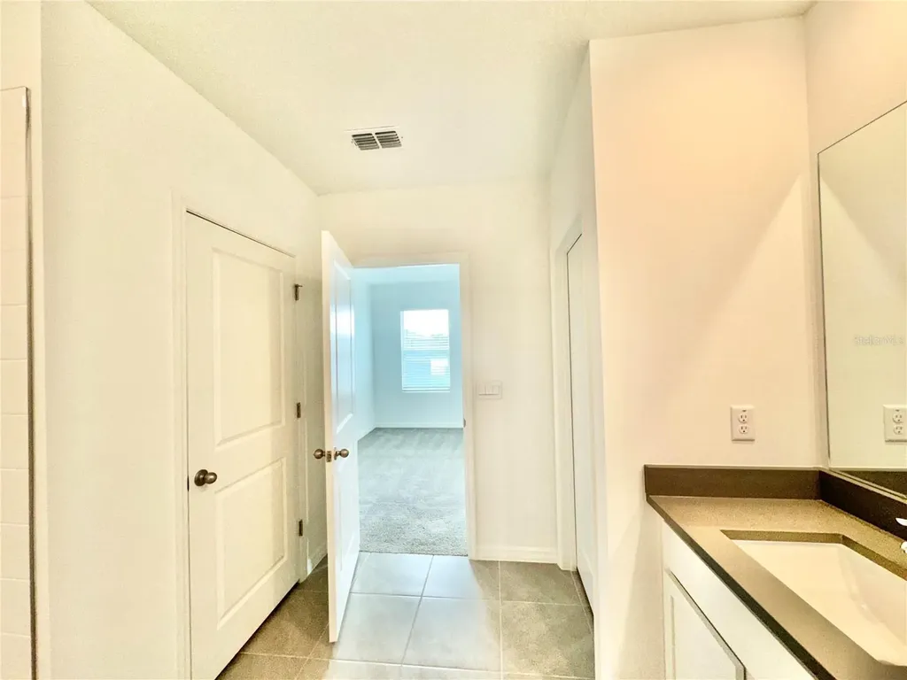 35629 Kinsey Point Zephyrhills FL 33541