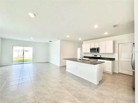 35629 Kinsey Point Zephyrhills FL 33541