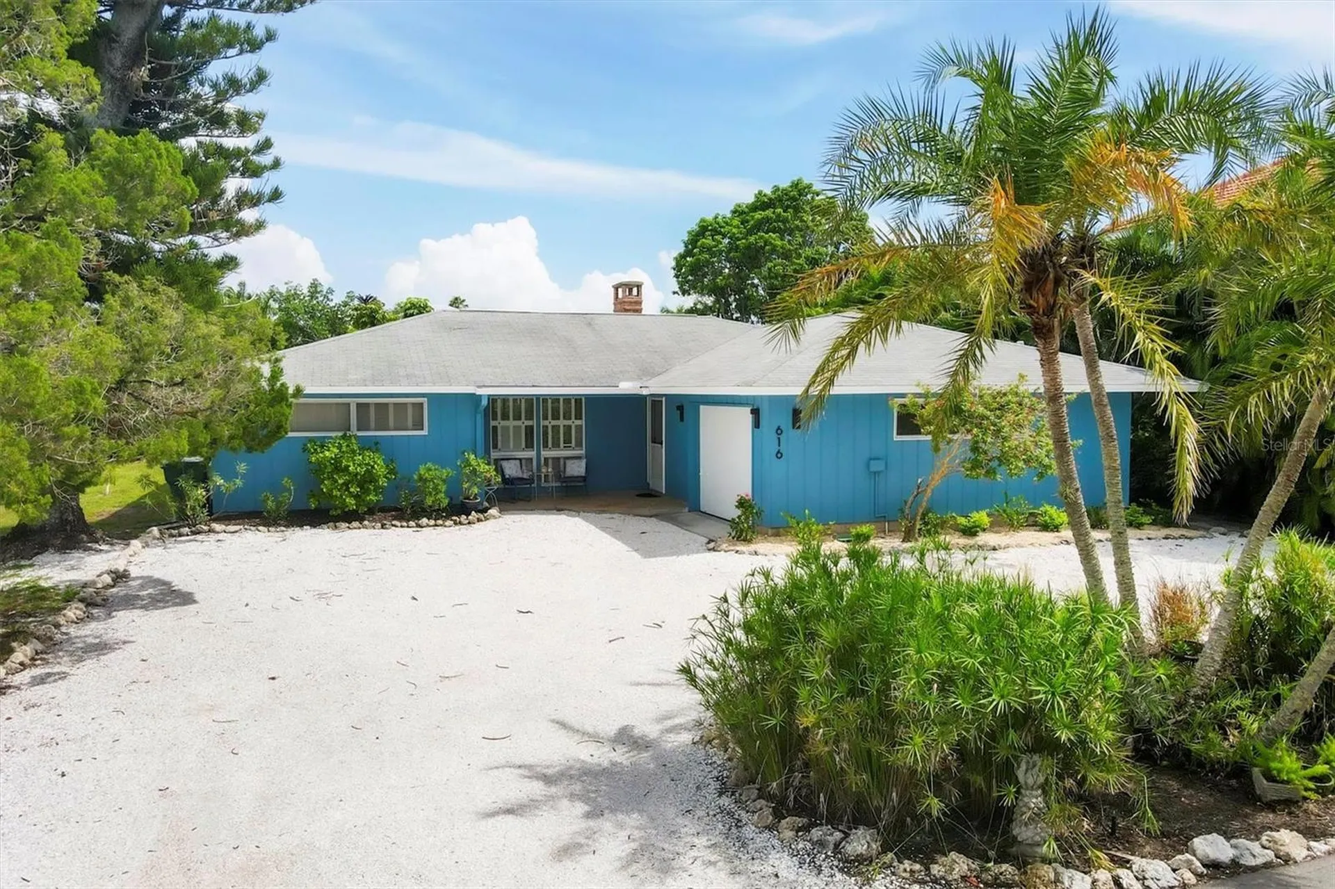 616 Lyons Lane Longboat Key FL 34228