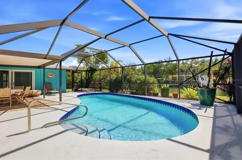 616 Lyons Lane Longboat Key FL 34228