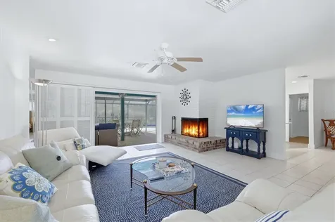616 Lyons Lane Longboat Key FL 34228