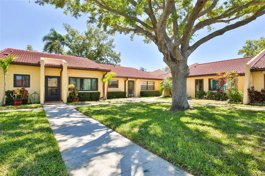 1411 57th Street W Bradenton FL 34209
