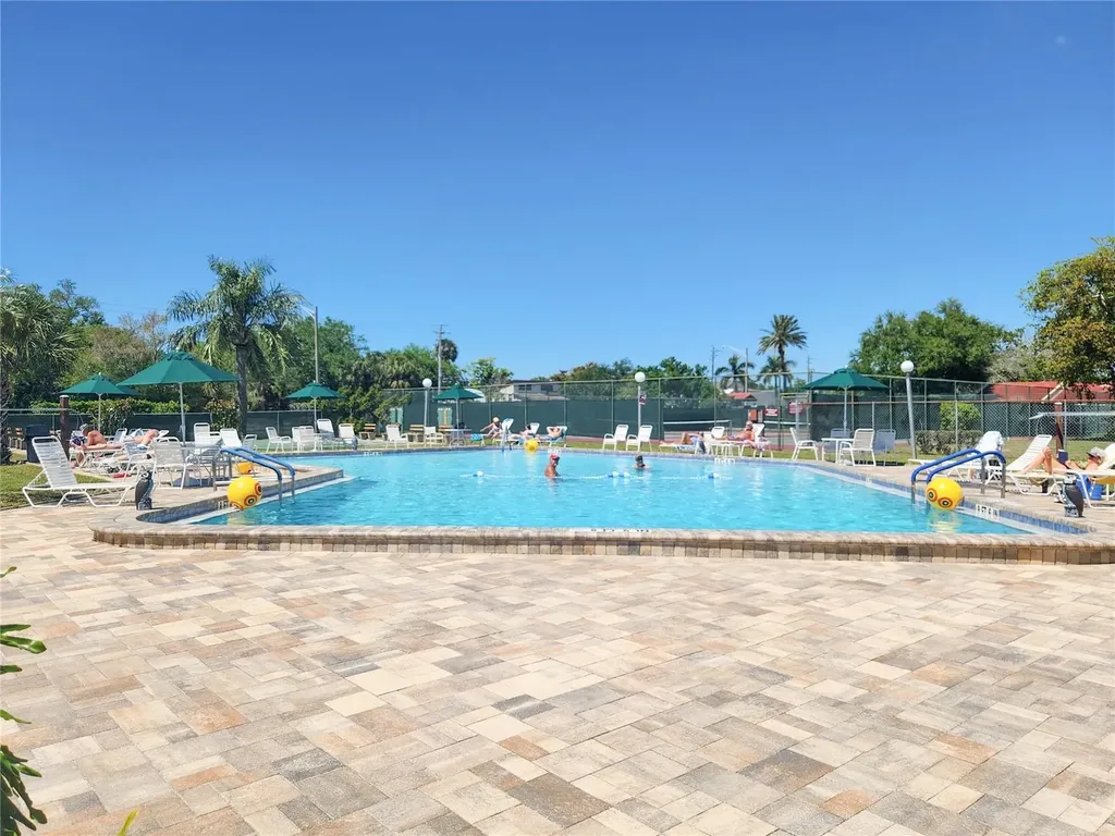 1411 57th Street W Bradenton FL 34209