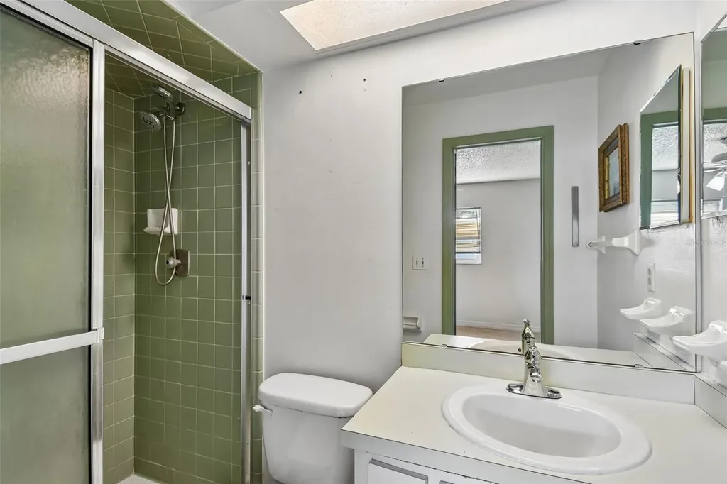 13635 Berkshire Court Grand Island FL 32735