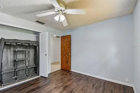 13635 Berkshire Court Grand Island FL 32735