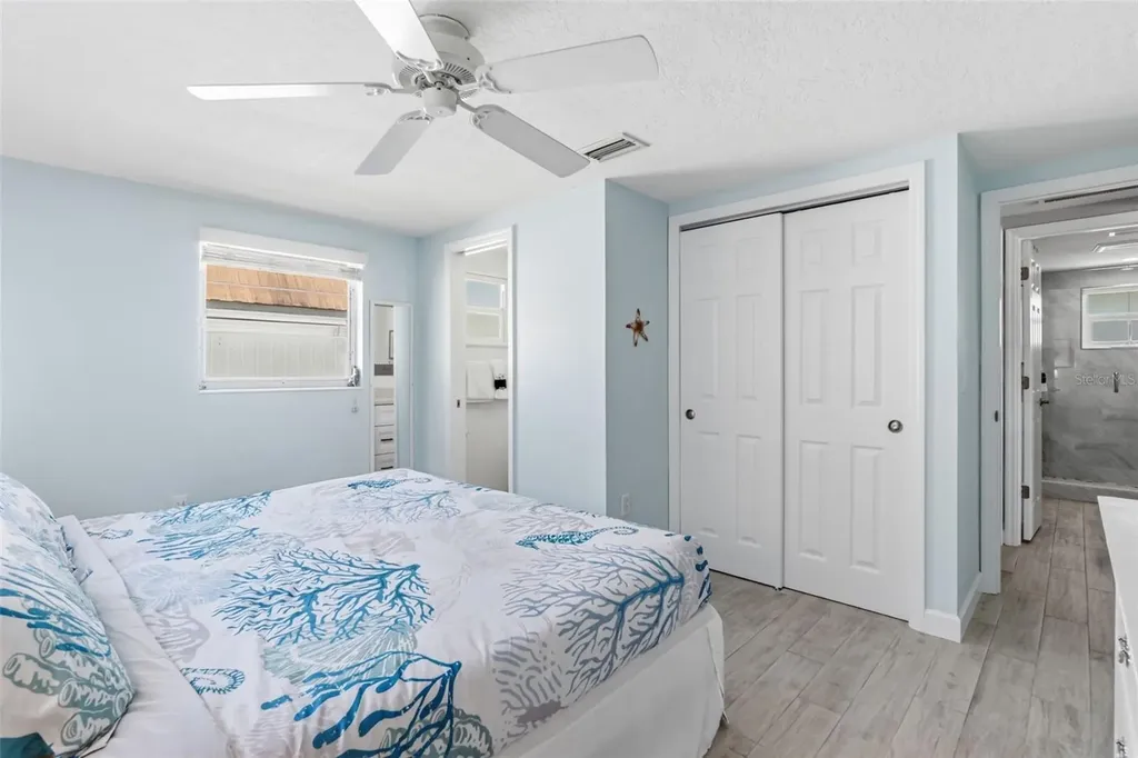 6154 Midnight Pass Road Sarasota FL 34242