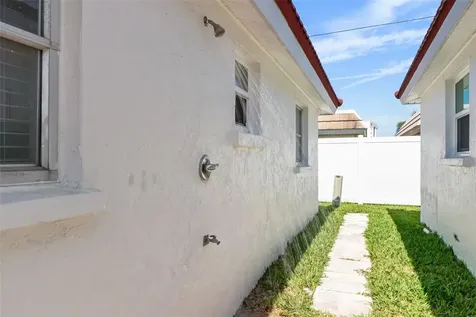6154 Midnight Pass Road Sarasota FL 34242