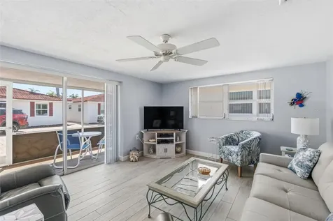 6154 Midnight Pass Road Sarasota FL 34242