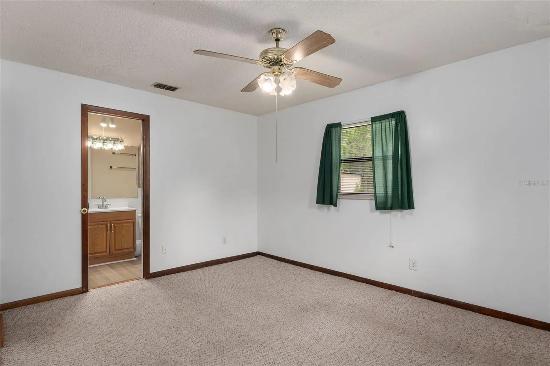 7095 W Greenwood Lane Crystal River FL 34429