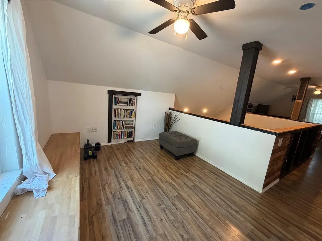 2516 3rd Avenue S St Petersburg FL 33712