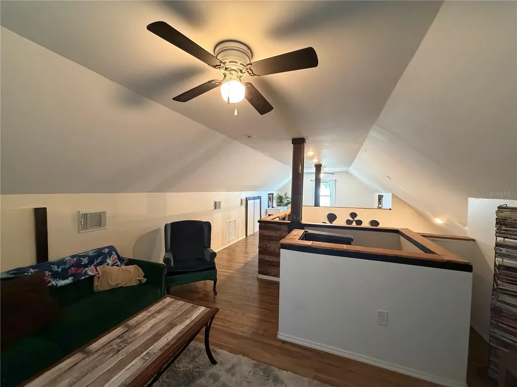 2516 3rd Avenue S St Petersburg FL 33712