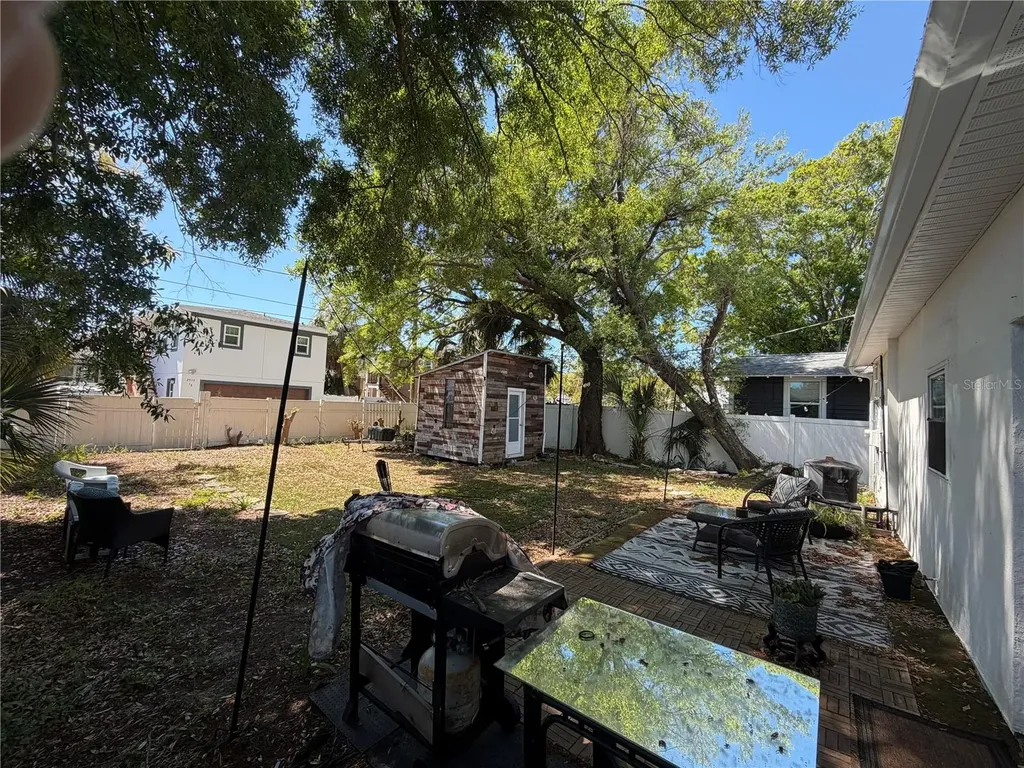 2516 3rd Avenue S St Petersburg FL 33712