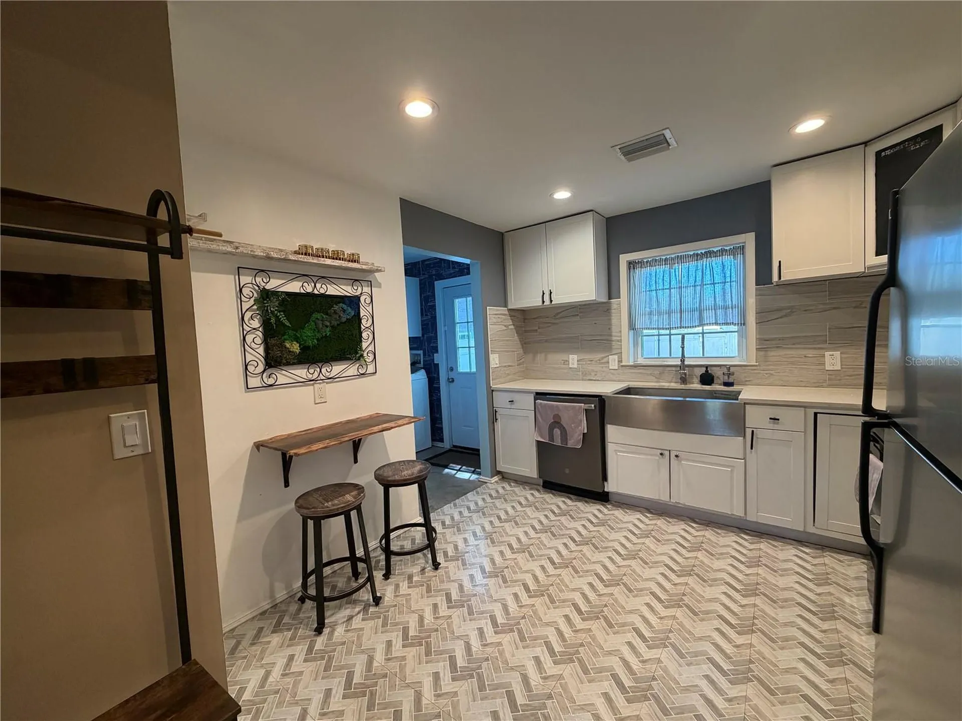 2516 3rd Avenue S St Petersburg FL 33712