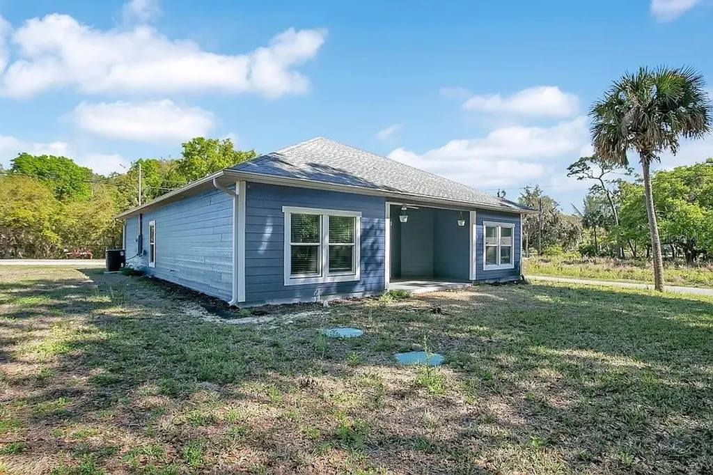 2498 Mitchell Avenue Mims FL 32754