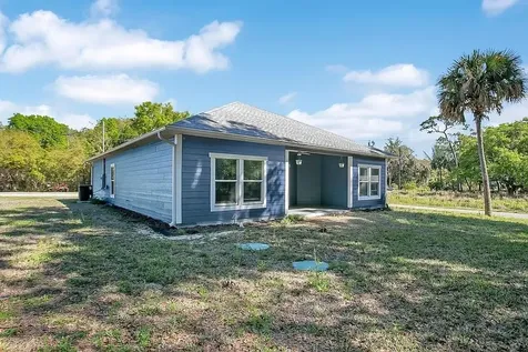 2498 Mitchell Avenue Mims FL 32754