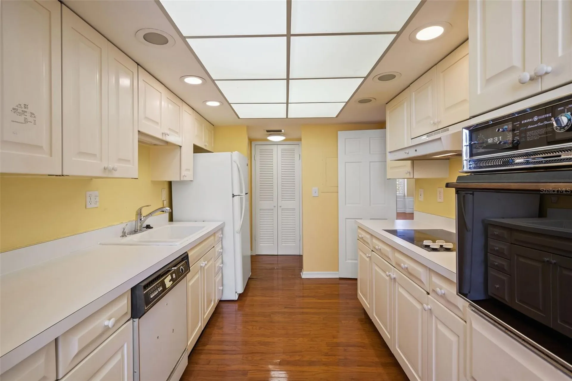 2407 S Ardson Place Tampa FL 33629
