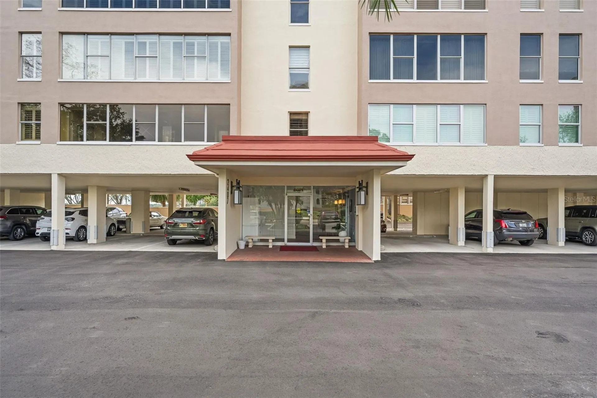2407 S Ardson Place Tampa FL 33629
