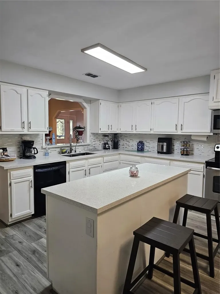 1745 Foxcreek Lane Apopka FL 32703