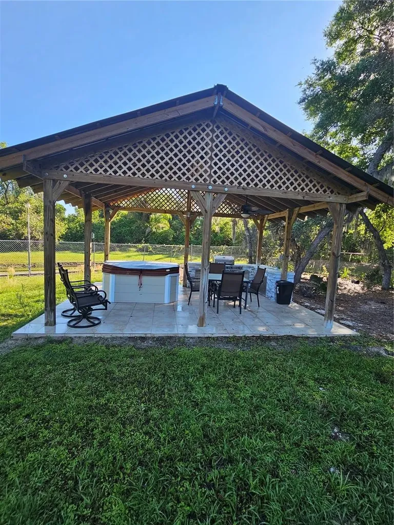 1745 Foxcreek Lane Apopka FL 32703