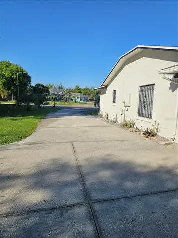 1745 Foxcreek Lane Apopka FL 32703