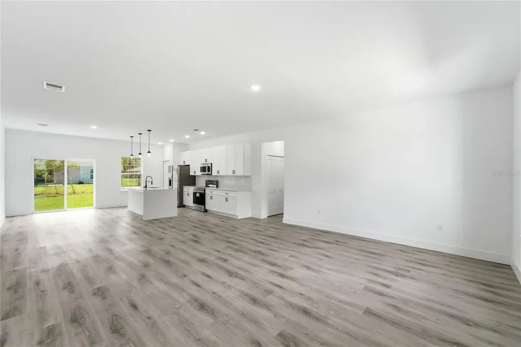 492 W Union Place Citrus Springs FL 34434
