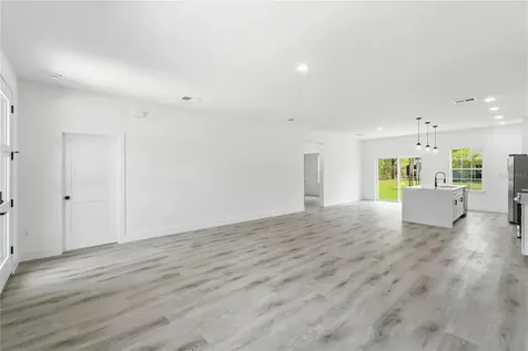 492 W Union Place Citrus Springs FL 34434