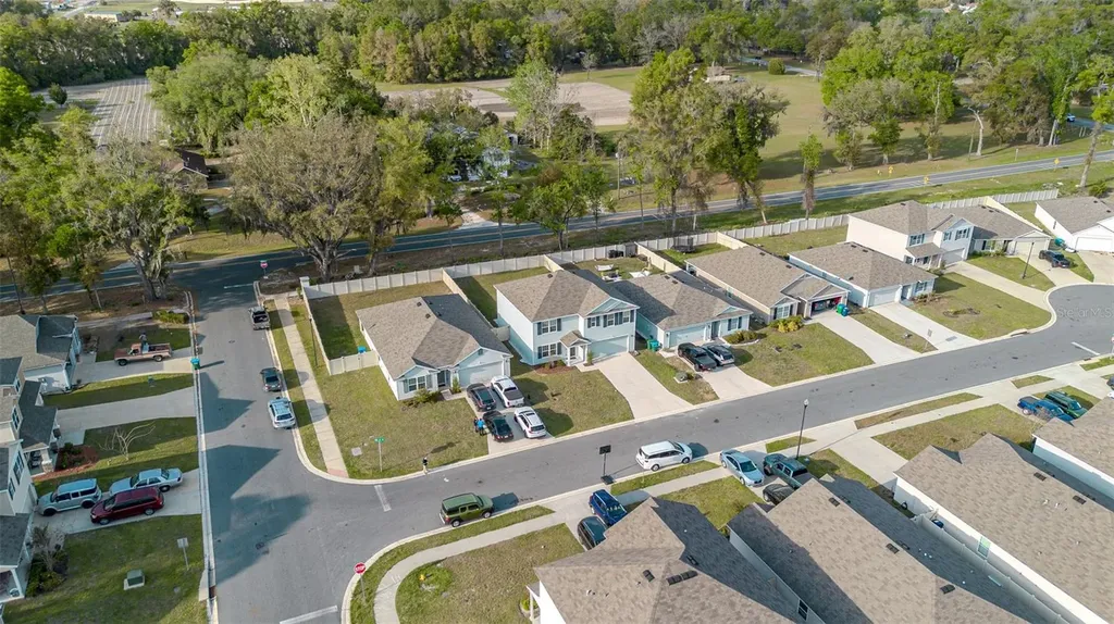 24382 NW 8th Place Newberry FL 32669