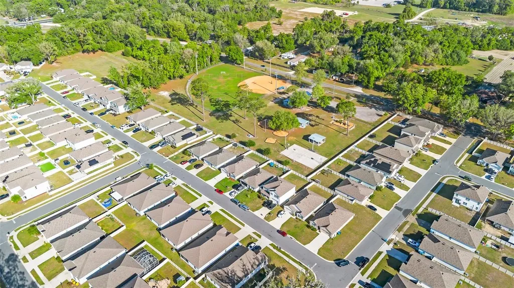 24382 NW 8th Place Newberry FL 32669