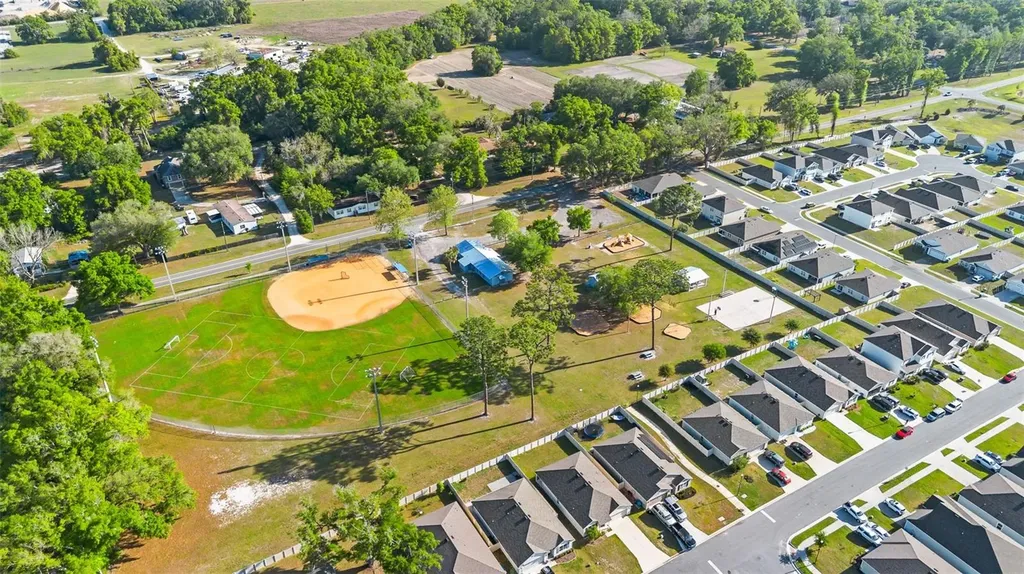 24382 NW 8th Place Newberry FL 32669