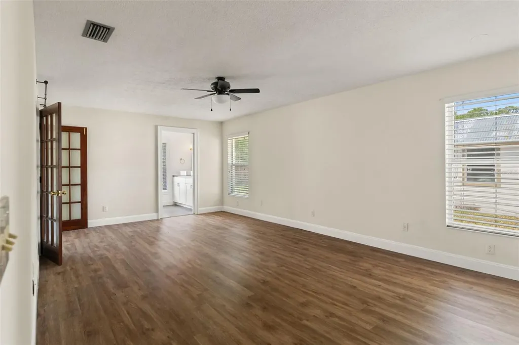 2524 Victarra Circle Lutz FL 33559