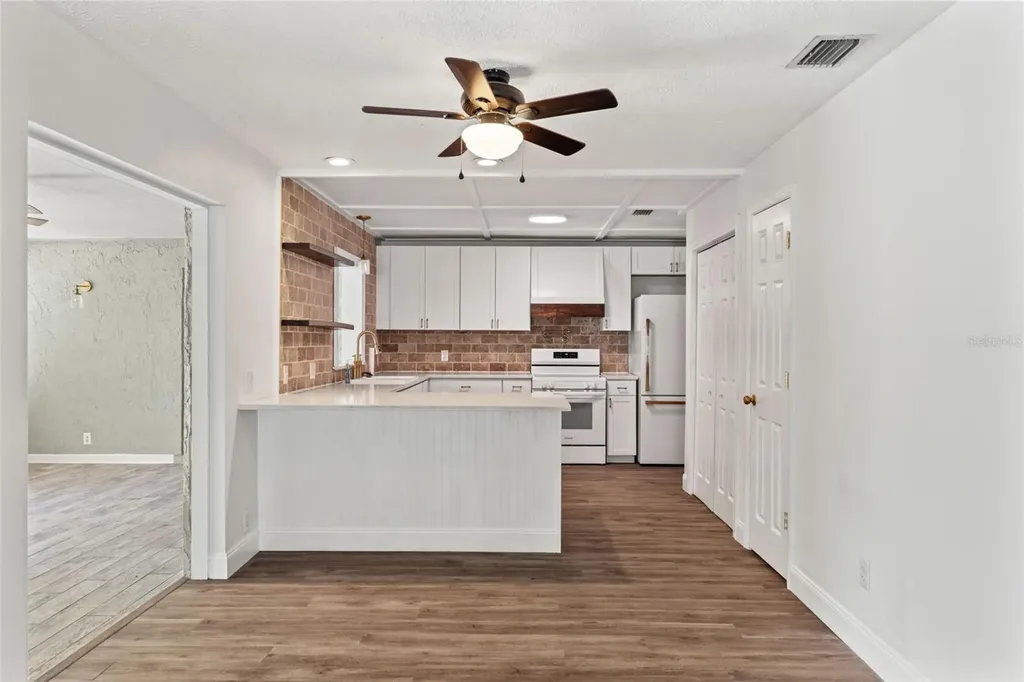 2524 Victarra Circle Lutz FL 33559