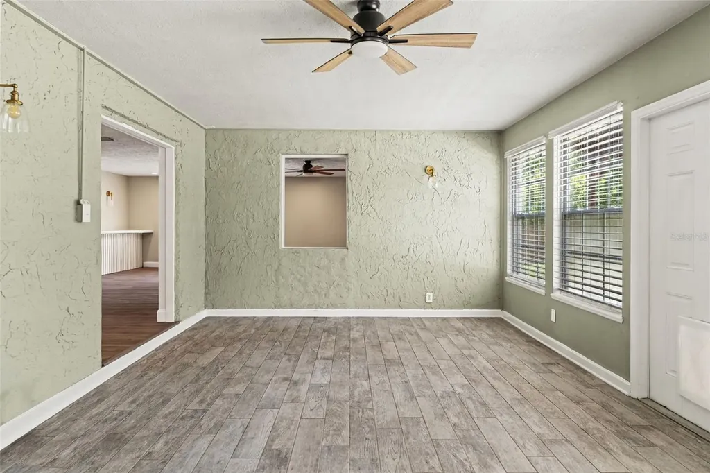 2524 Victarra Circle Lutz FL 33559