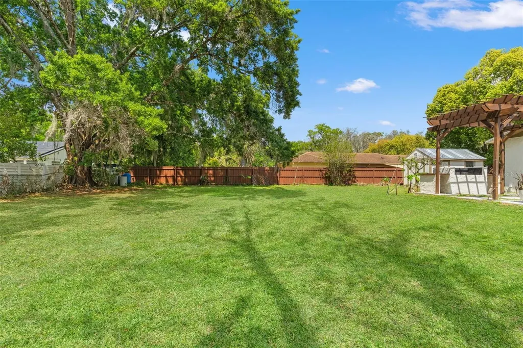 2524 Victarra Circle Lutz FL 33559