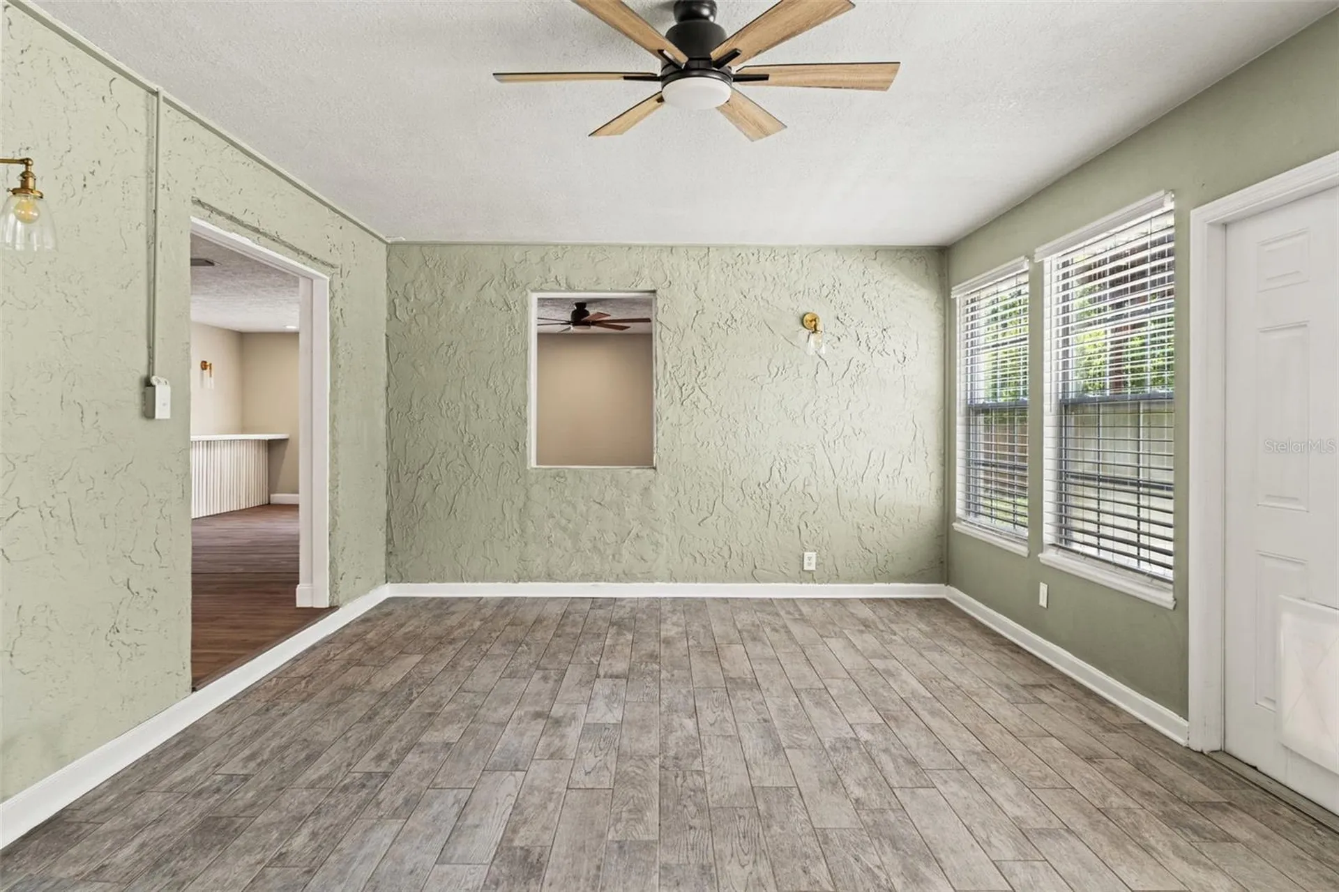 2524 Victarra Circle Lutz FL 33559