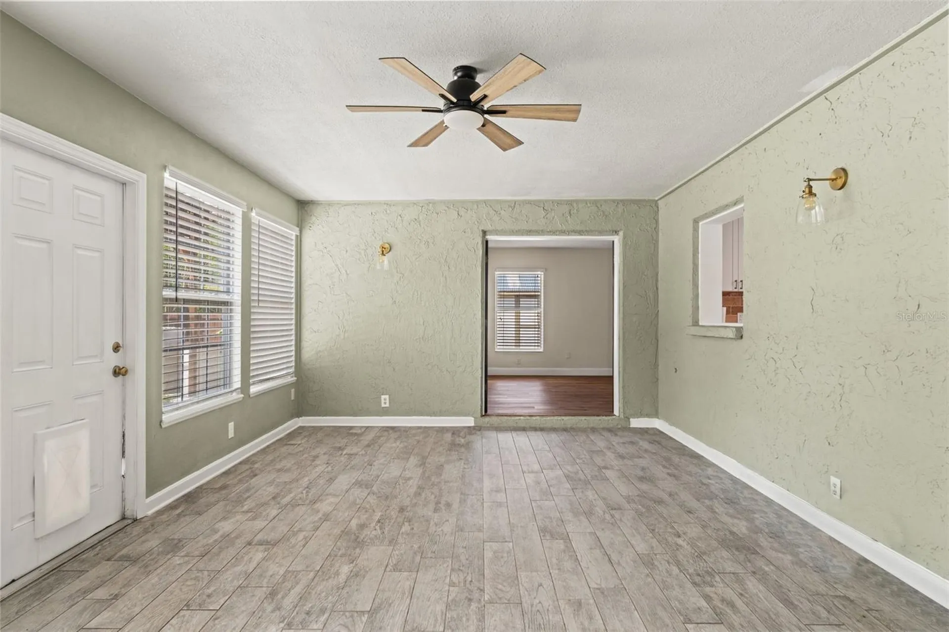 2524 Victarra Circle Lutz FL 33559
