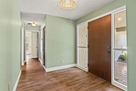 2524 Victarra Circle Lutz FL 33559
