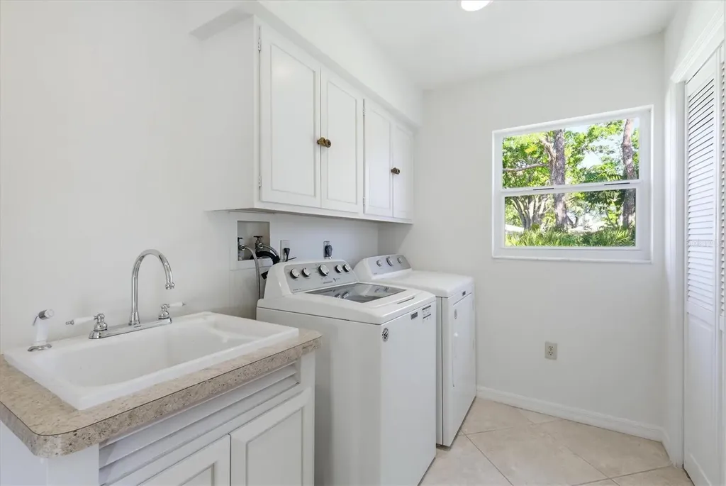 4986 Waterbridge Down Sarasota FL 34235