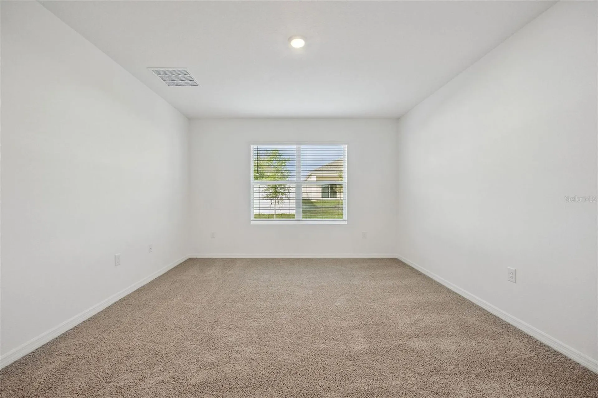 3515 Nettle Loop Tavares FL 32778