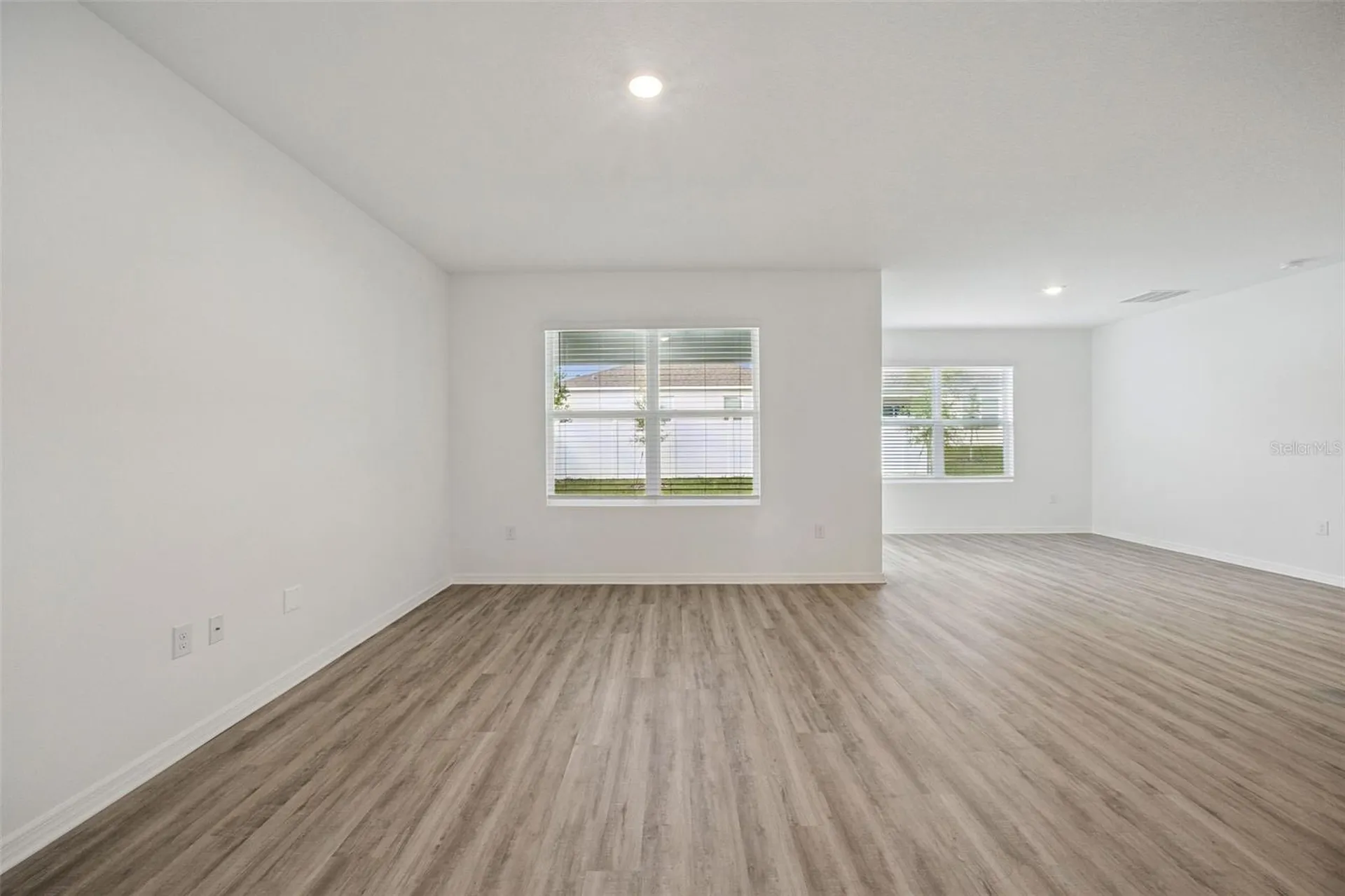 3515 Nettle Loop Tavares FL 32778