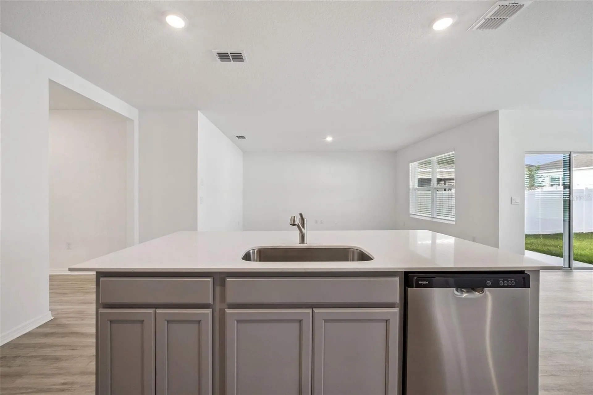 3515 Nettle Loop Tavares FL 32778