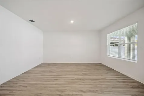 3515 Nettle Loop Tavares FL 32778