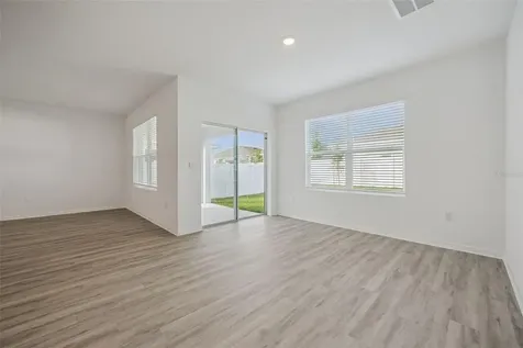 3515 Nettle Loop Tavares FL 32778